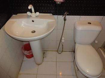 Hotel Al Harmain Tower Karacsi Kültér fotó
