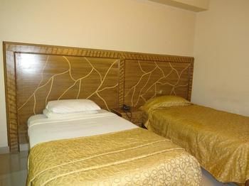 Hotel Al Harmain Tower Karacsi Kültér fotó